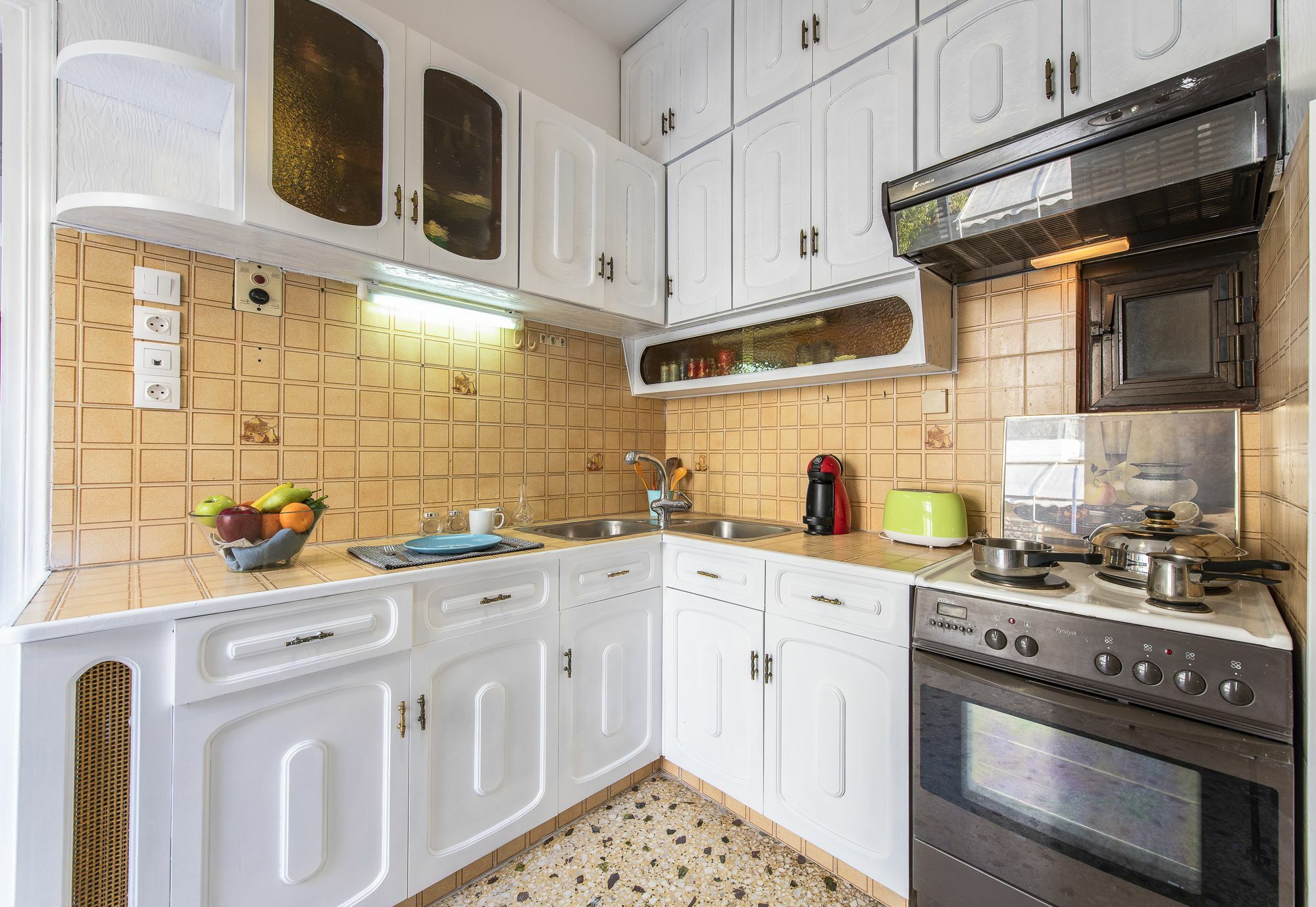 דירות אתונה Petralona Cosy Penthouse מראה חיצוני תמונה