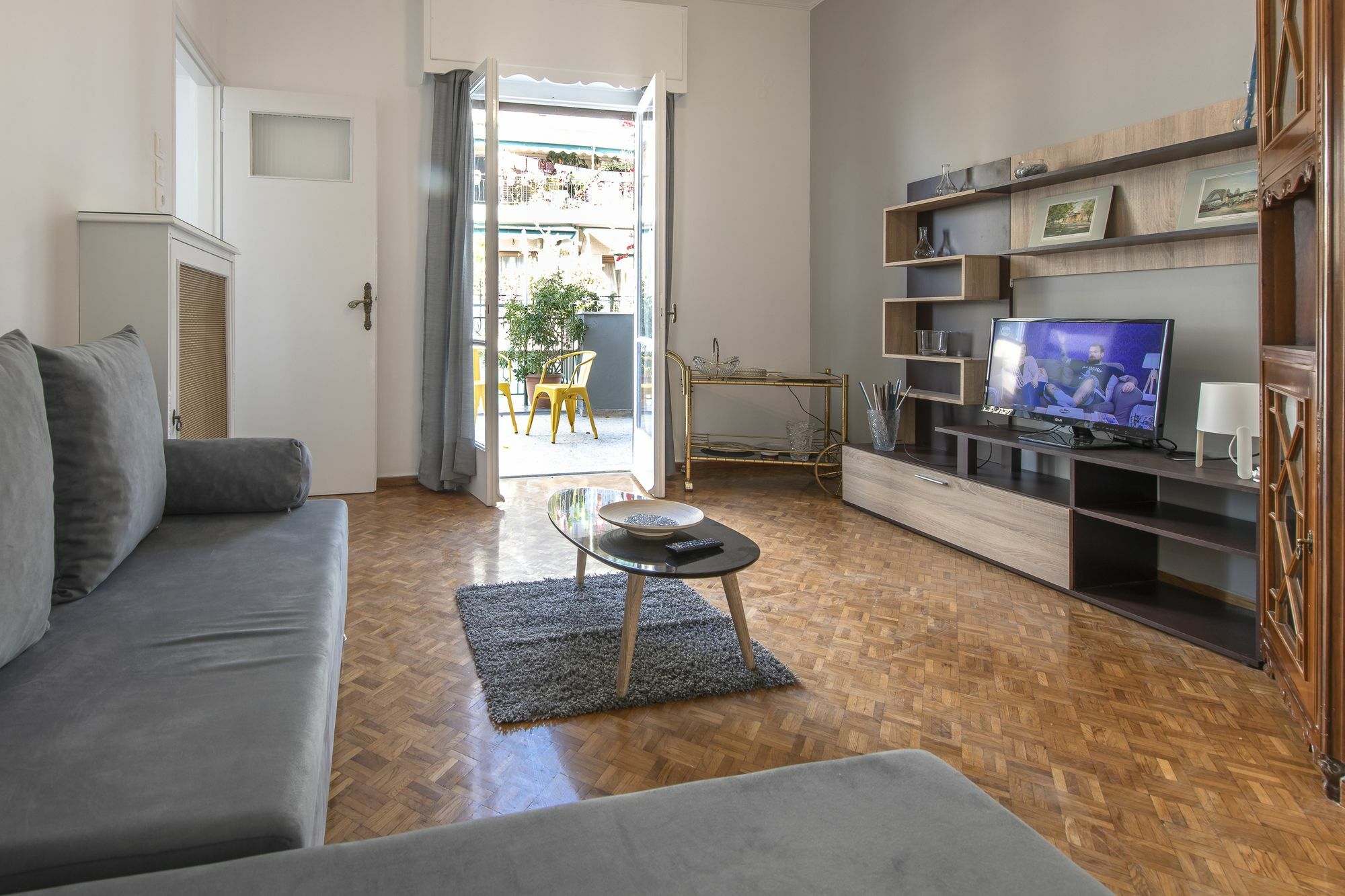 דירות אתונה Petralona Cosy Penthouse מראה חיצוני תמונה